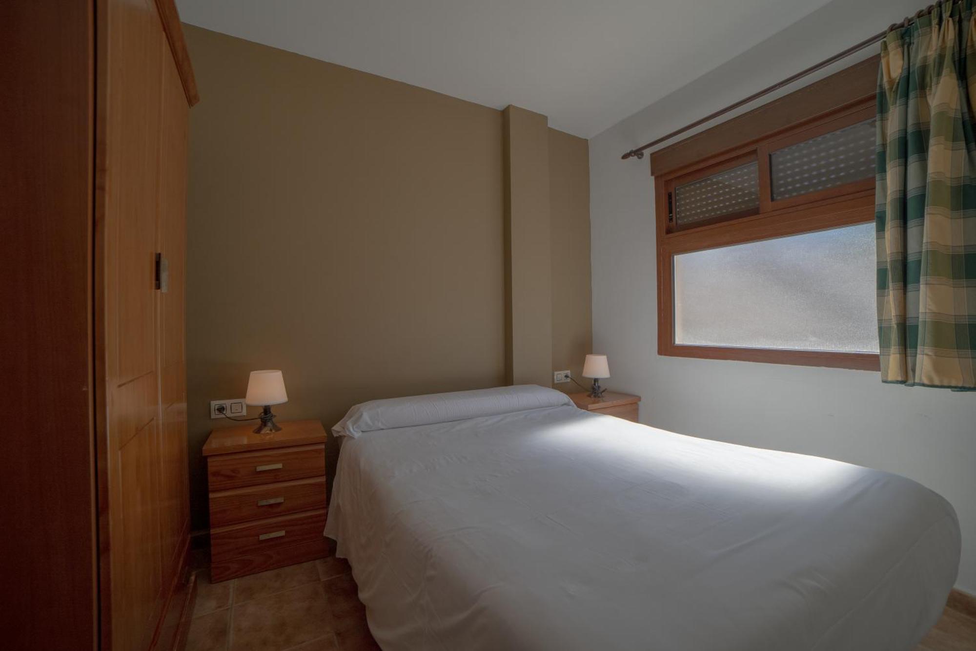 Apartamentos Berrocal Alcala del Jucar Exterior photo